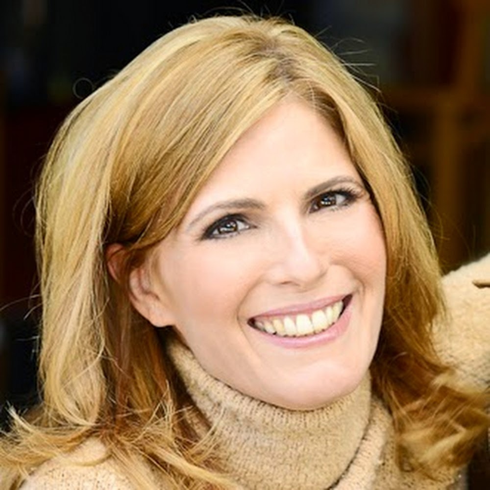 Meet your Posher, Carla